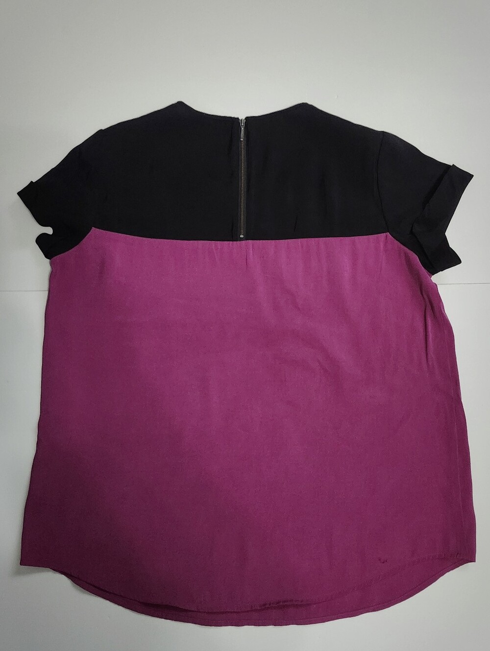 Bianca Nygard size 12 Black and Magenta Colorblock Short Sleeve Blouse - Picture 5 of 10